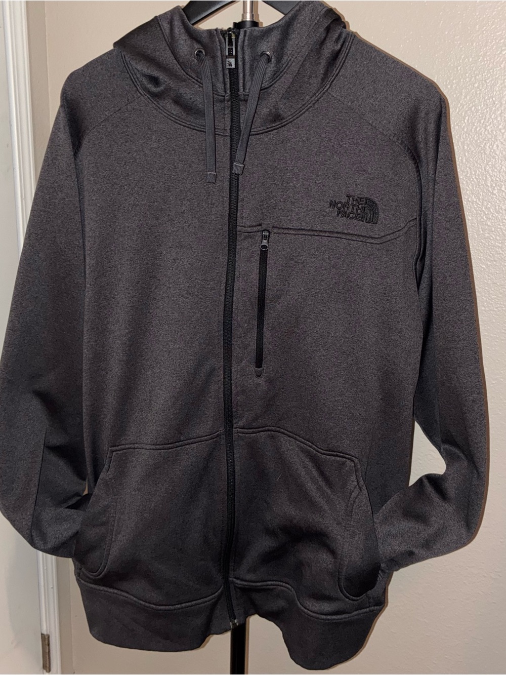The North Face Men's XL Dark Charcoal Zip-Up Hoodie